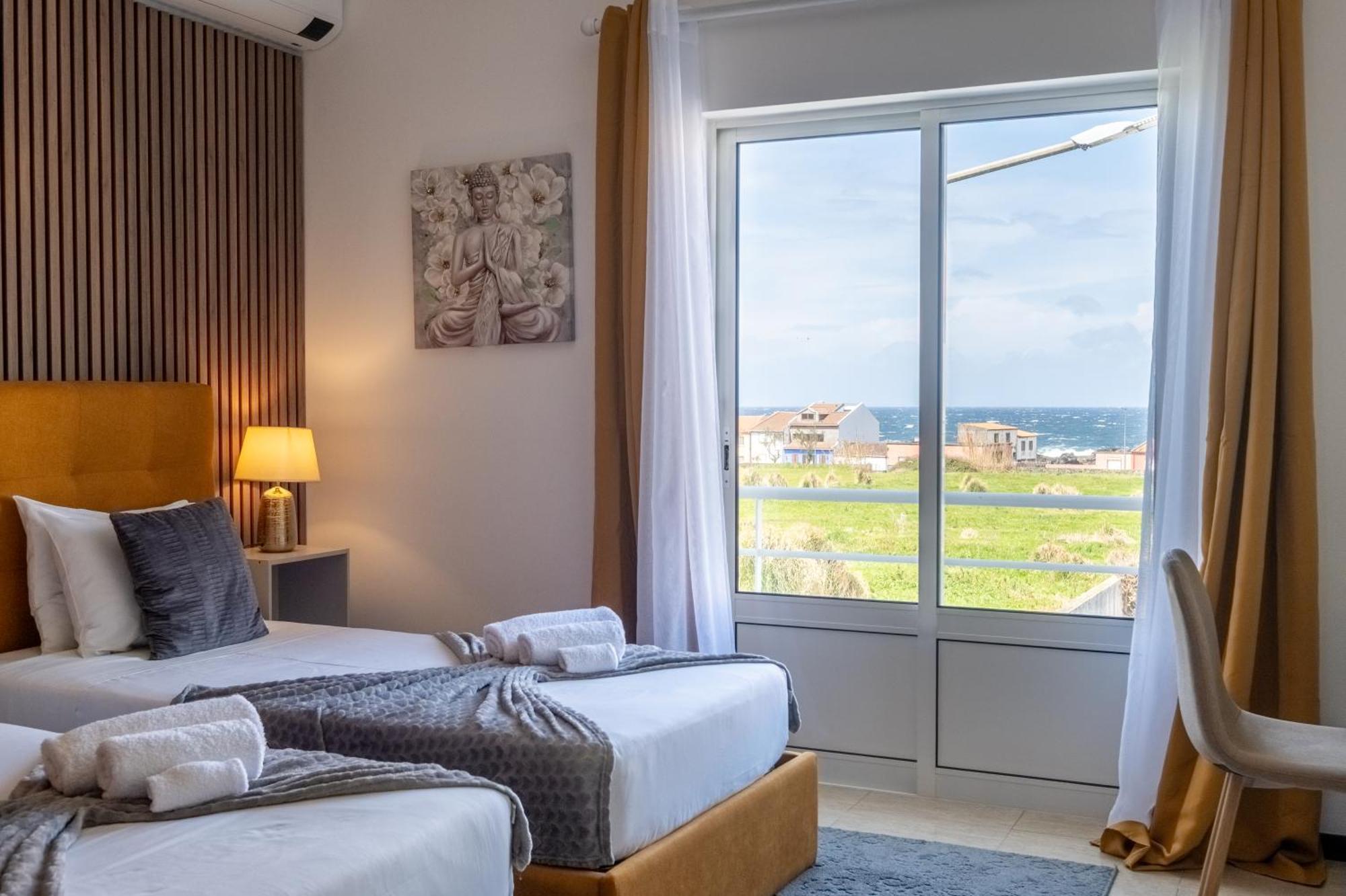 مبيت وإفطار هيبيرا غْريندي Areal De Santa Barbara Sea View المظهر الخارجي الصورة
