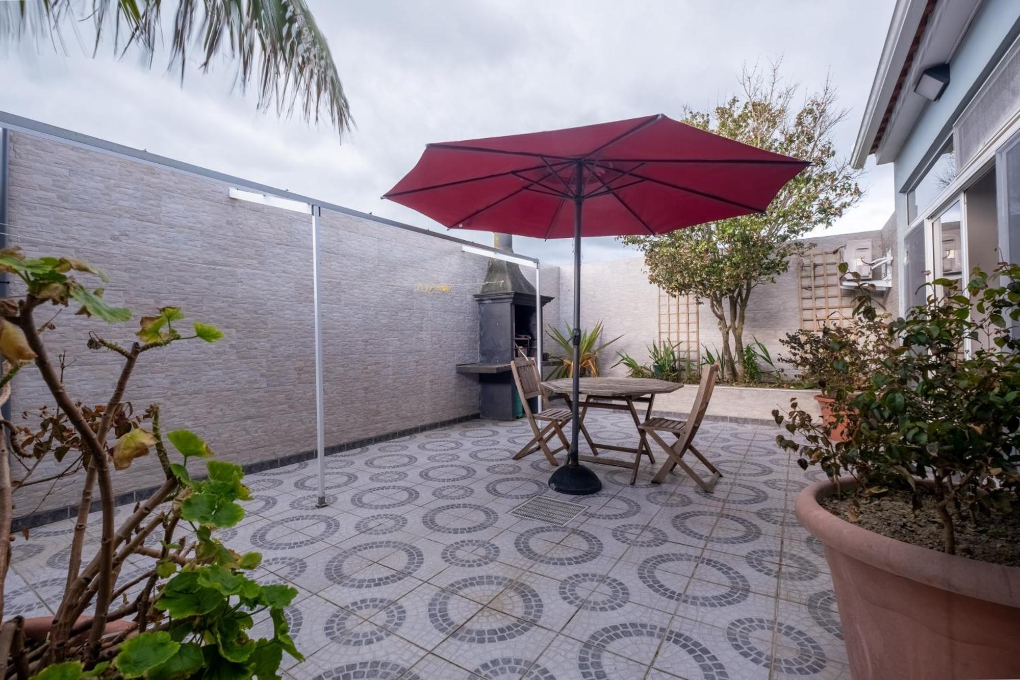 مبيت وإفطار هيبيرا غْريندي Areal De Santa Barbara Sea View المظهر الخارجي الصورة